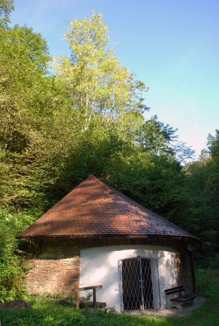 Bad Sauerbrunn, Quellfassung