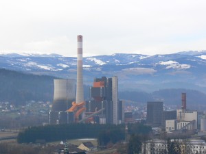 aufgenommen 20.01.2011 von der Burgruine Obervoitsberg aus. Hier ist noch der gesamte Komplex zu sehen.